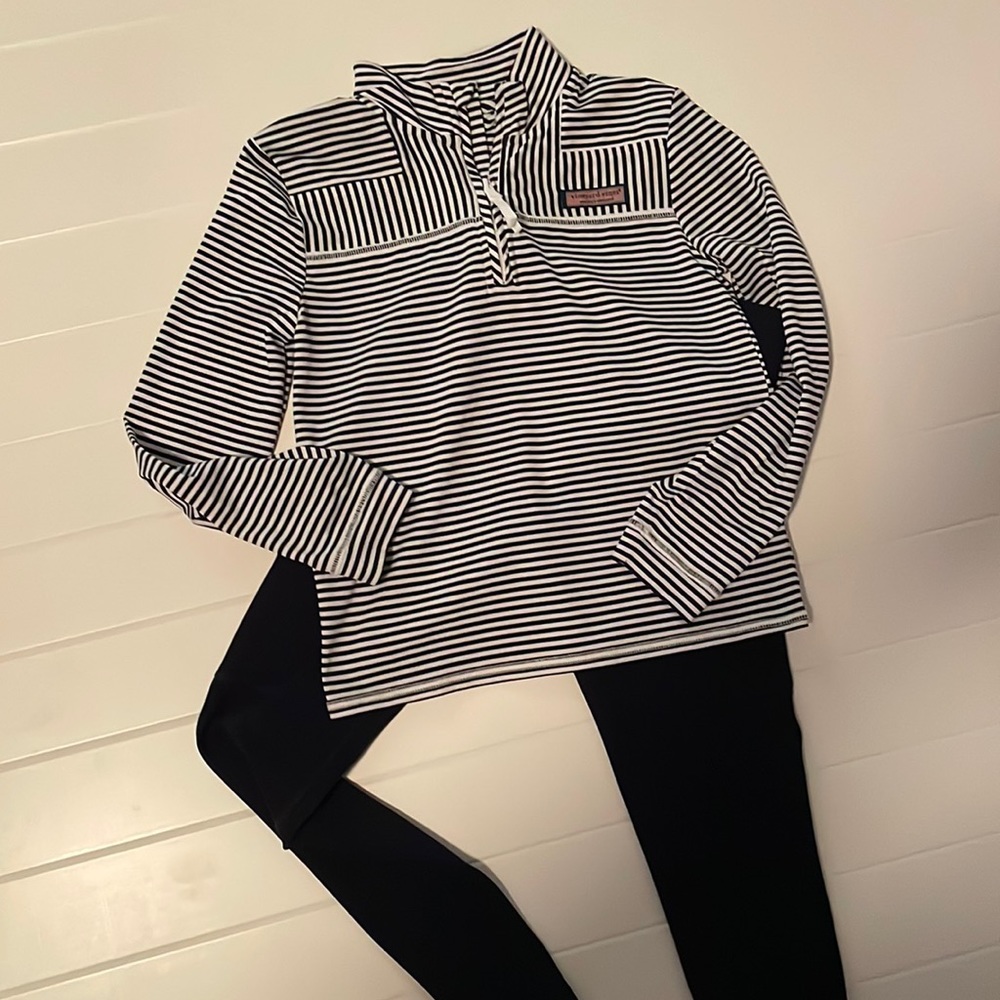 Vineyard Vines Half Zip Shirt with Ocean Coast leggings